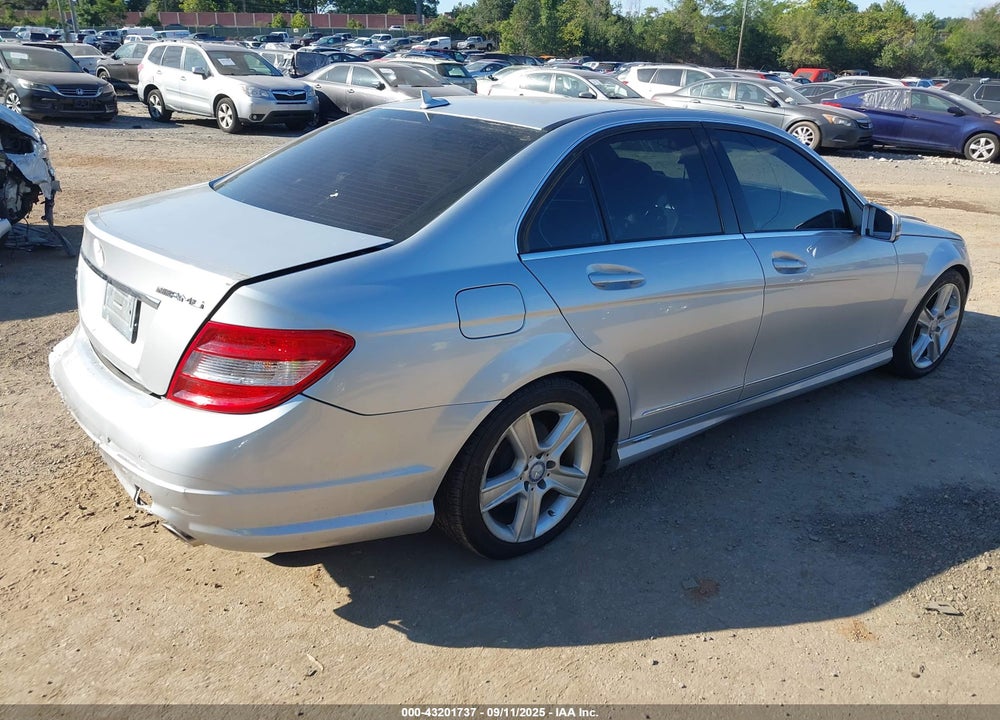 2010 MERCEDES-BENZ C CLASS VIN: WDDGF8BB7AR112940