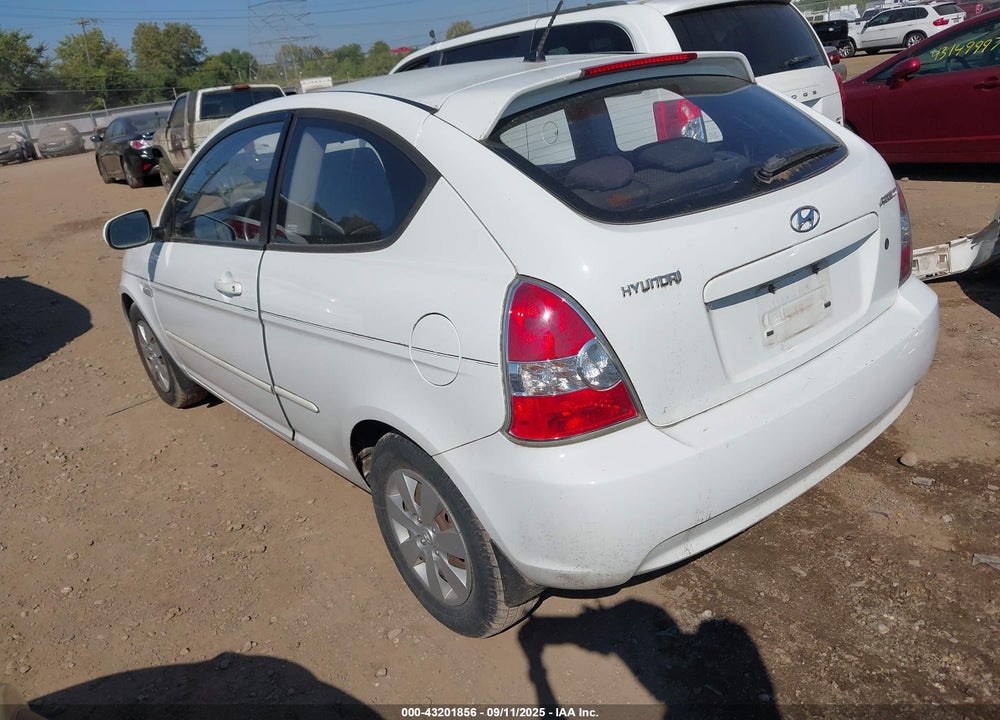 2010 HYUNDAI ACCENT VIN: KMHCM3AC4AU161775