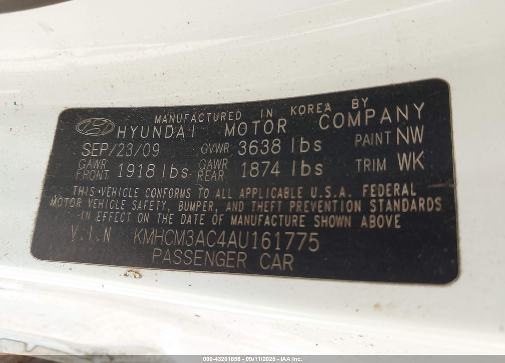 2010 HYUNDAI ACCENT VIN: KMHCM3AC4AU161775