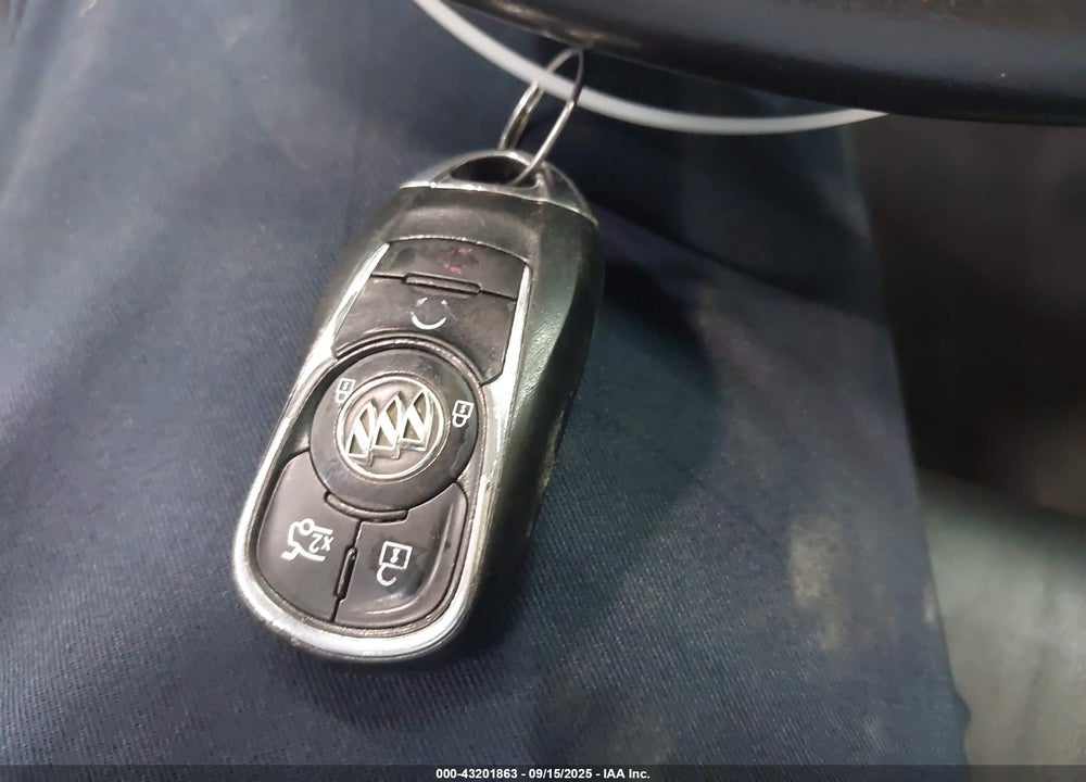 2017 BUICK LACROSSE ESSENCE VIN: 1G4ZP5SS7HU124216