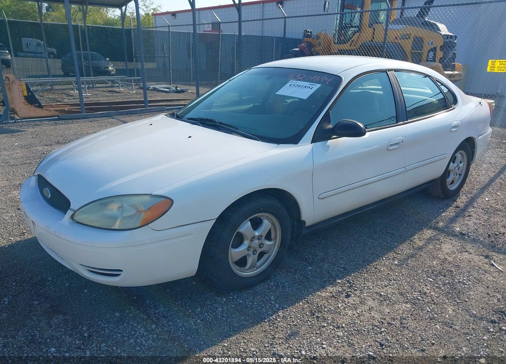 2004 FORD TAURUS SES VIN: 1FAFP55244A201077