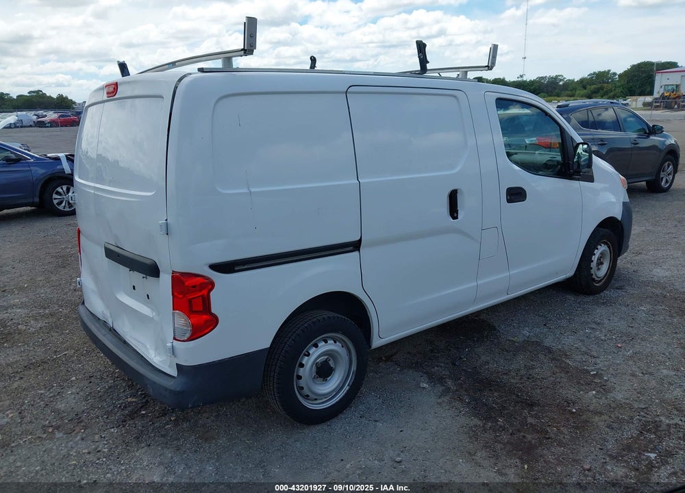 2015 NISSAN NV200 S/SV VIN: 3N6CM0KN4FK705019