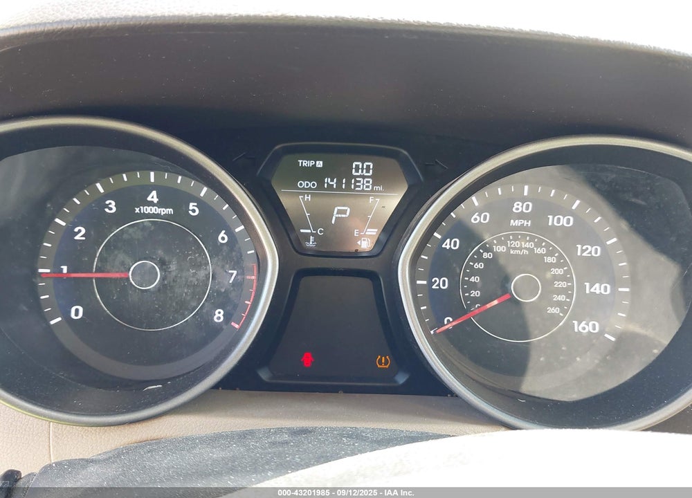 2013 HYUNDAI ELANTRA VIN: 5NPDH4AE7DH281234