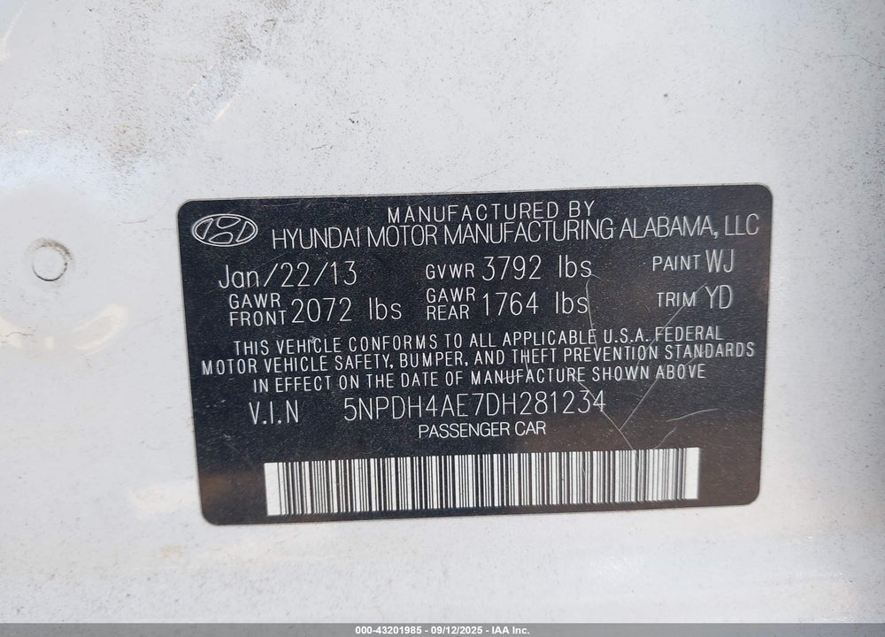 2013 HYUNDAI ELANTRA VIN: 5NPDH4AE7DH281234