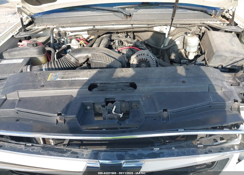 2008 CHEVROLET TAHOE VIN: 1GNFK13068R195963
