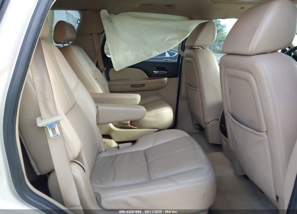 2008 CHEVROLET TAHOE VIN: 1GNFK13068R195963