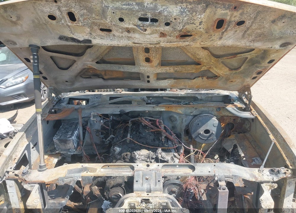 2008 CHEVROLET SILVERADO 1500 LT1 VIN: 1GCEK19098Z213173