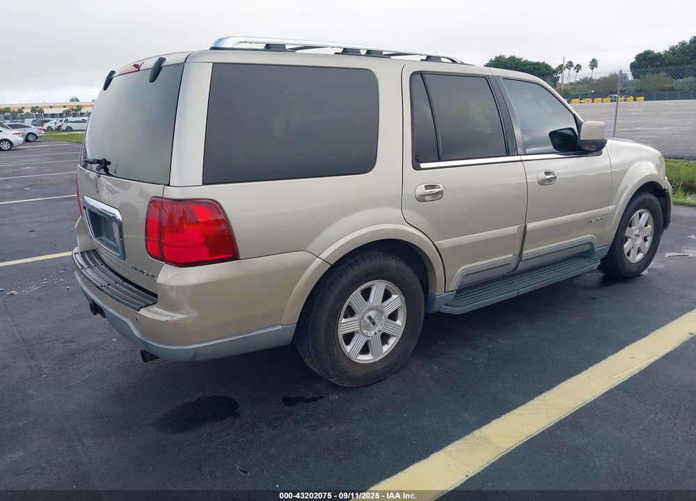 2004 LINCOLN NAVIGATOR VIN: 5LMFU27R84LJ14016