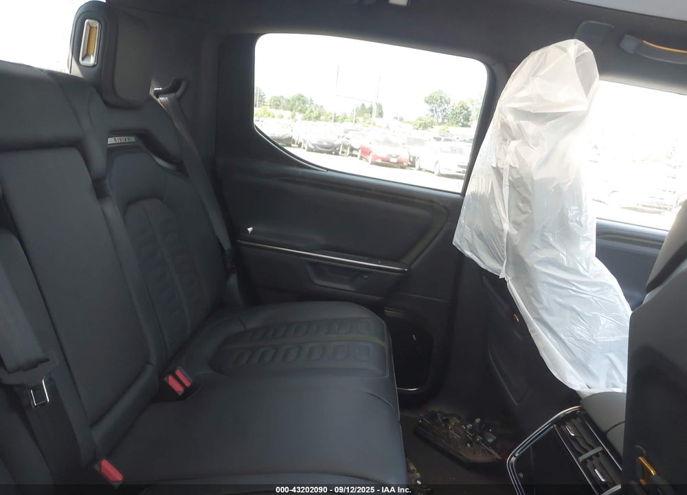 2025 RIVIAN R1T ADVENTURE DUAL MOTOR LARGE PACK/ADVENTURE DUAL MOTOR MAX PACK VIN: 7FCTGBAAXSN035835