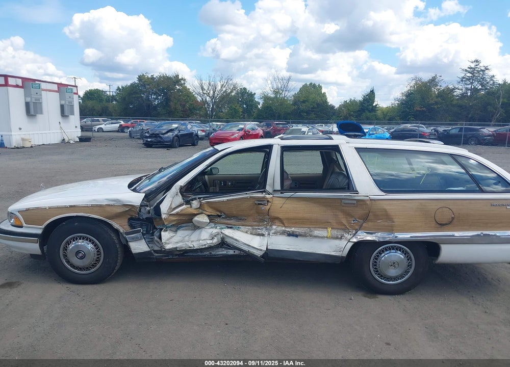 1993 BUICK ROADMASTER ESTATE VIN: 1G4BR8371PW401159