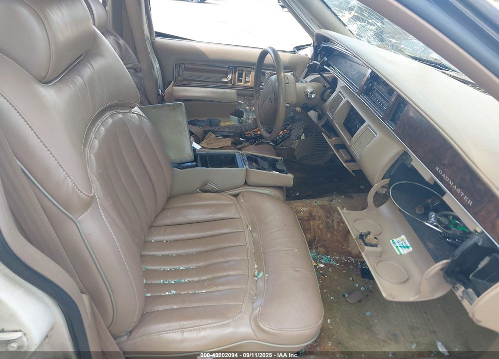 1993 BUICK ROADMASTER ESTATE VIN: 1G4BR8371PW401159