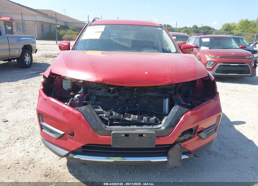 2017 NISSAN ROGUE VIN: JN8AT2MT1HW406247