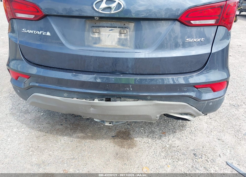 2018 HYUNDAI SANTA FE VIN: 5NMZU3LB4JH080723