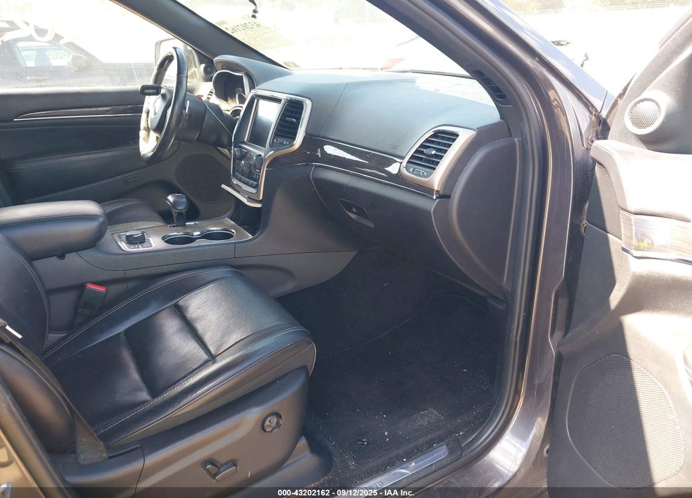 2015 JEEP GRAND CHEROKEE OVERLAND VIN: 1C4RJFCT0FC918559