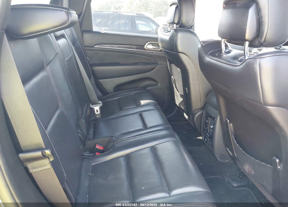 2015 JEEP GRAND CHEROKEE OVERLAND VIN: 1C4RJFCT0FC918559