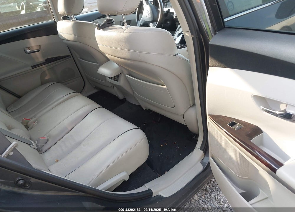 2011 TOYOTA VENZA VIN: 4T3BA3BB9BU020560