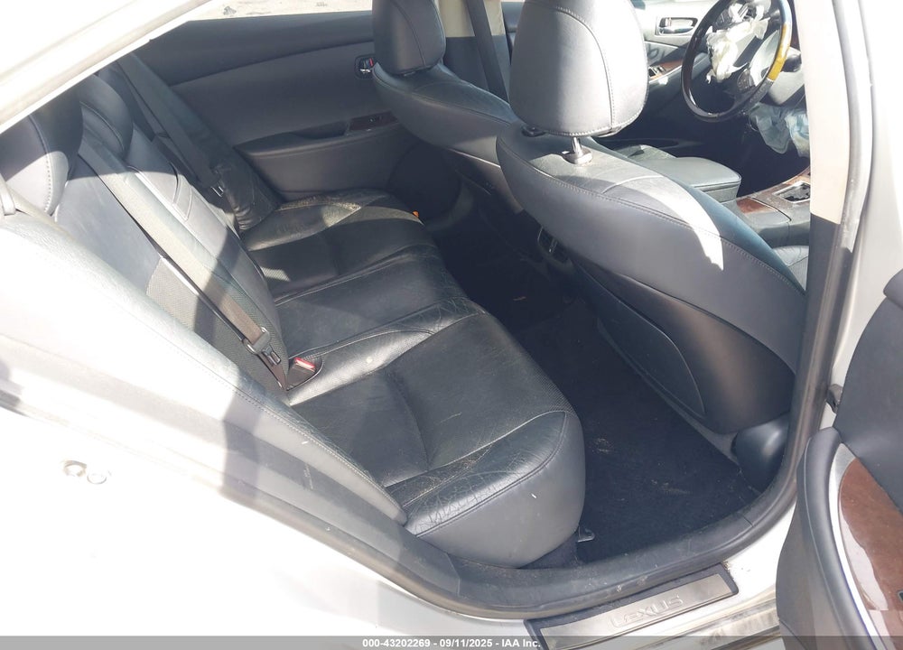2011 LEXUS ES 350 VIN: JTHBK1EG7B2456940