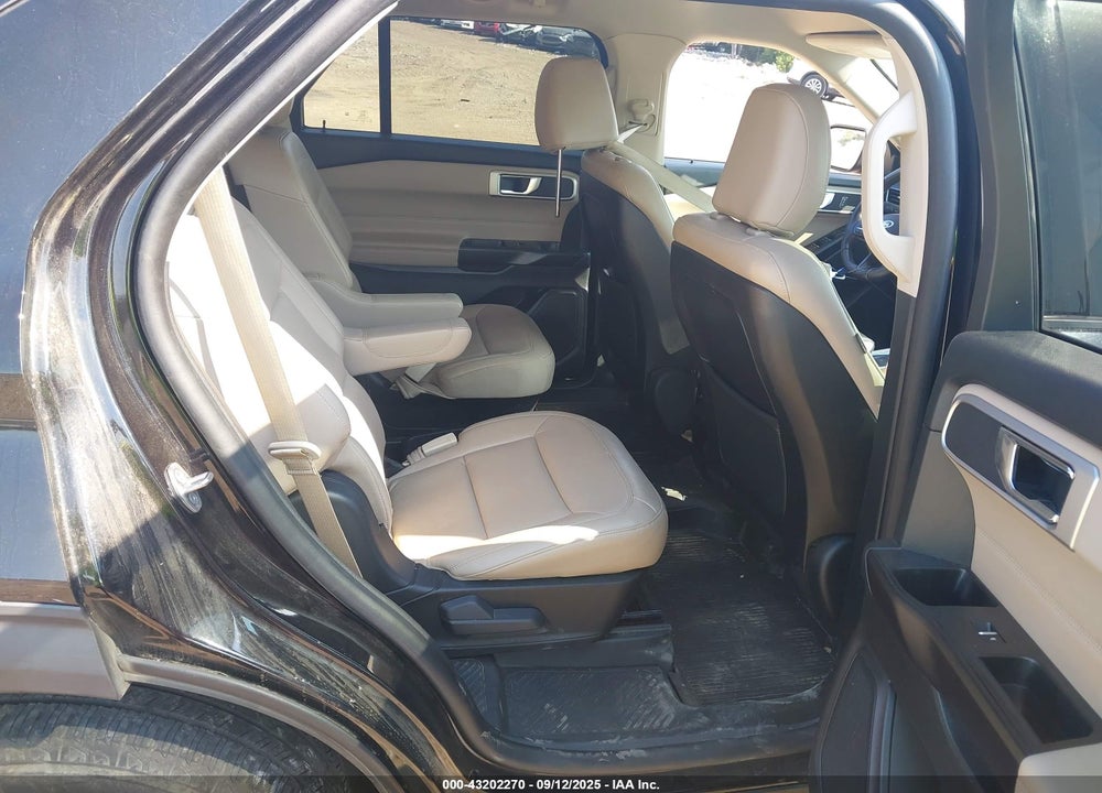 2020 FORD EXPLORER XLT VIN: 1FMSK8DH8LGA43378