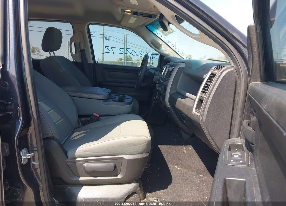 2014 RAM 1500 VIN: 1C6RR7FTXES381267