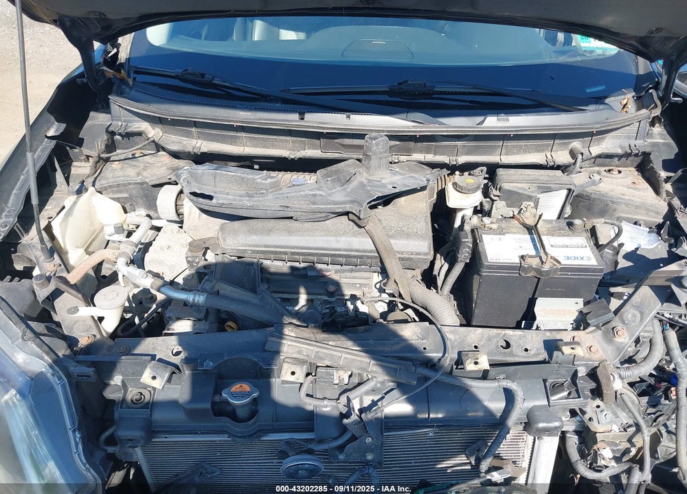 2015 NISSAN ROGUE VIN: 5N1AT2MV2FC800041