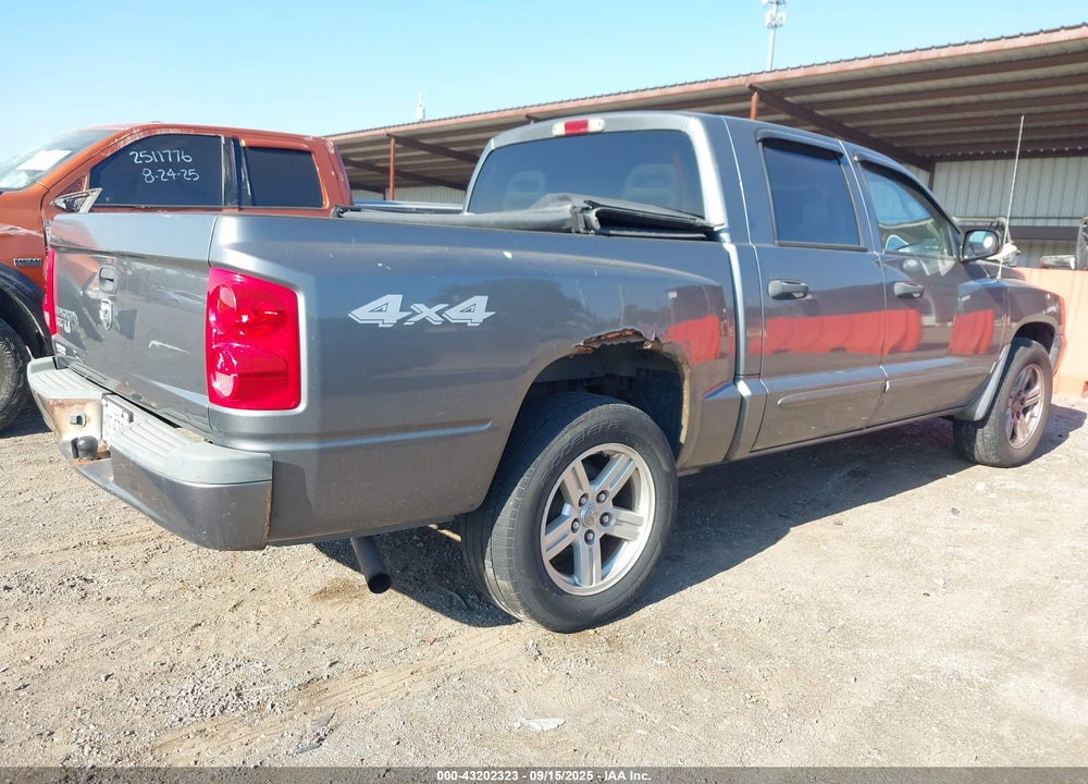 2007 DODGE DAKOTA SLT VIN: 1D7HW48K17S141534
