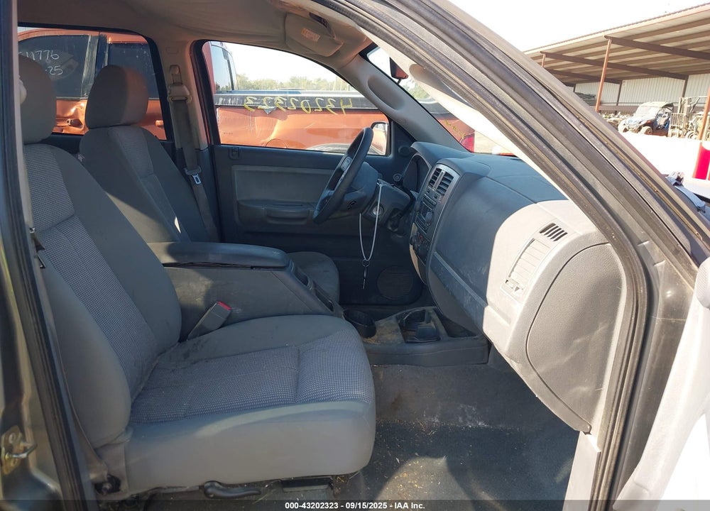 2007 DODGE DAKOTA SLT VIN: 1D7HW48K17S141534