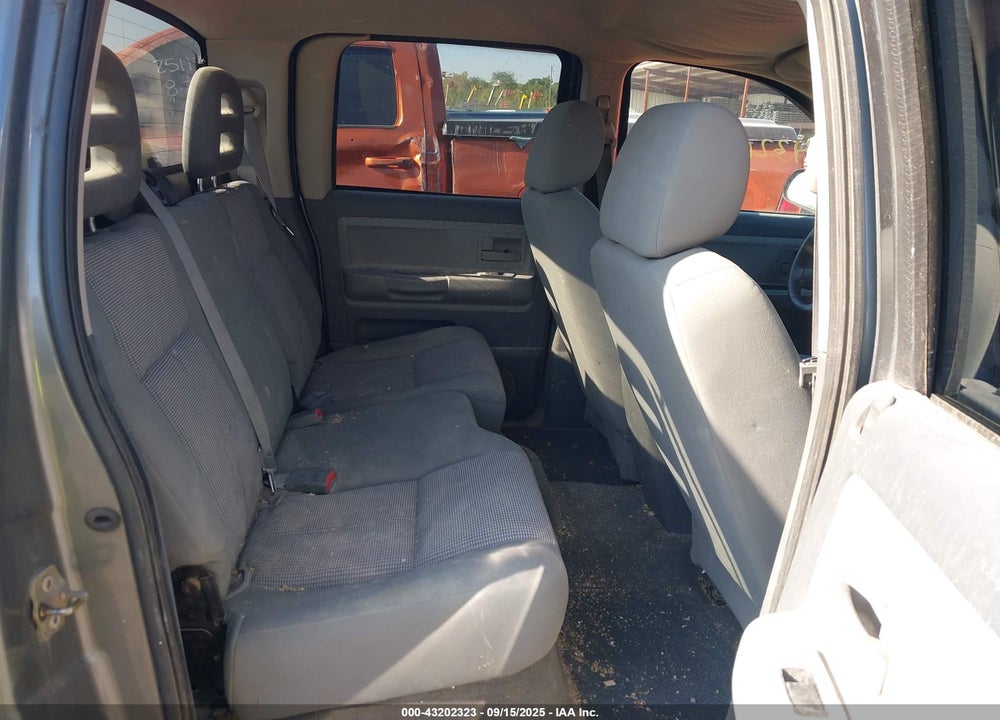 2007 DODGE DAKOTA SLT VIN: 1D7HW48K17S141534