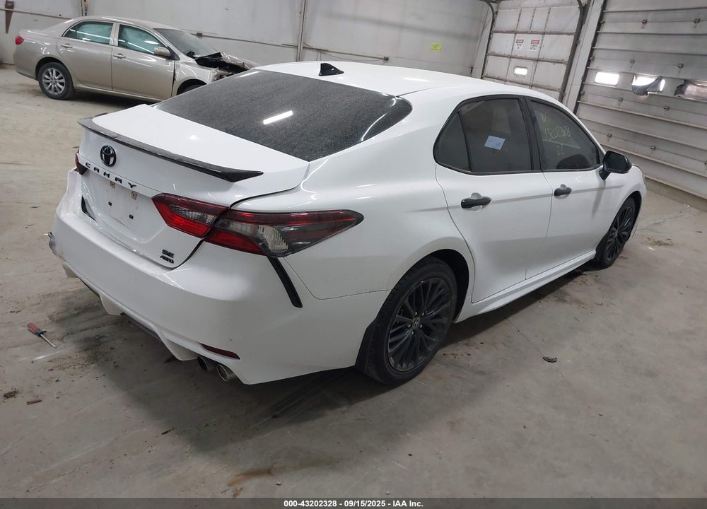 2022 TOYOTA CAMRY SE NIGHTSHADE SPECIAL AWD VIN: 4T1G11BK5NU071982