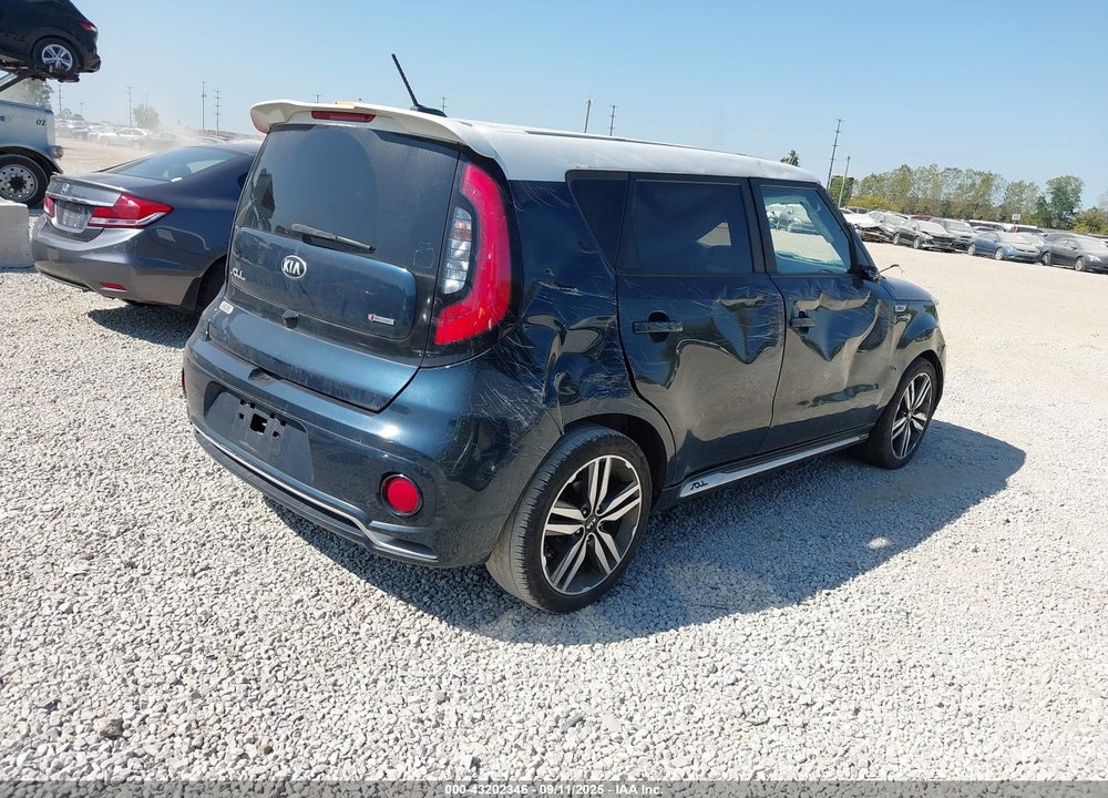 2018 KIA SOUL VIN: KNDJP3A5XJ7601310