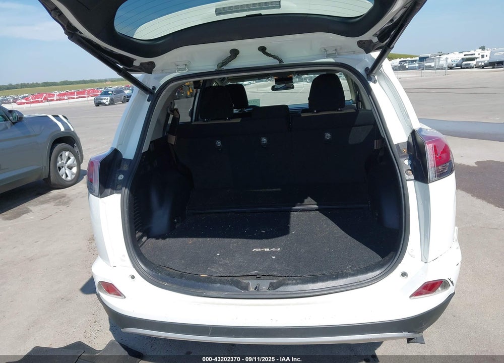 2016 TOYOTA RAV4 HYBRID VIN: JTMRJREV6GD037487