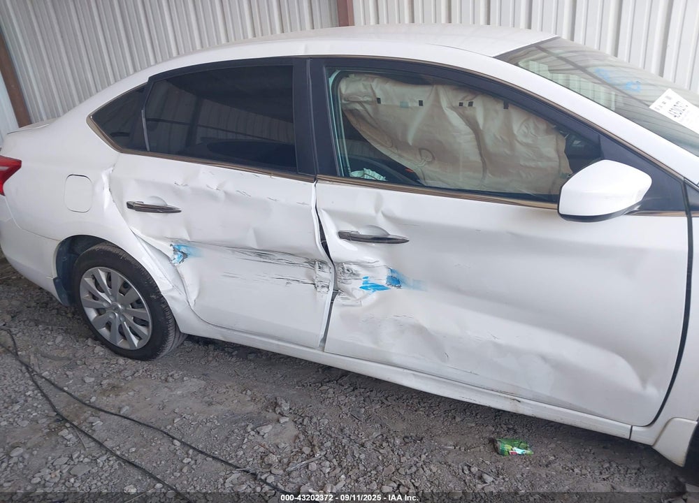 2017 NISSAN SENTRA VIN: 3N1AB7AP3HY228243