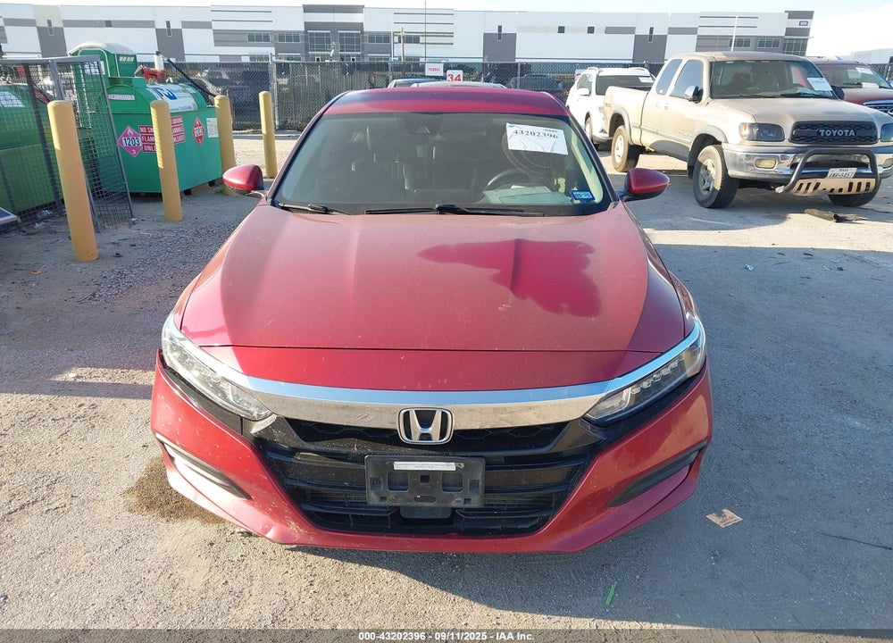 2018 HONDA ACCORD VIN: 1HGCV1F13JA038355