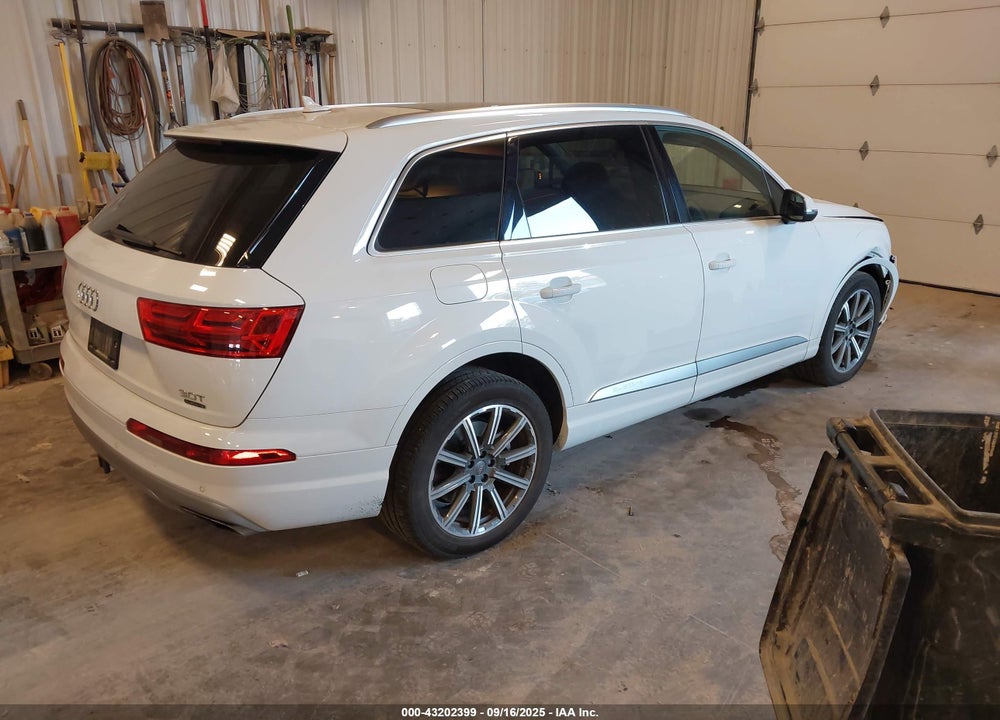 2018 AUDI Q7 VIN: WA1VAAF79JD009152