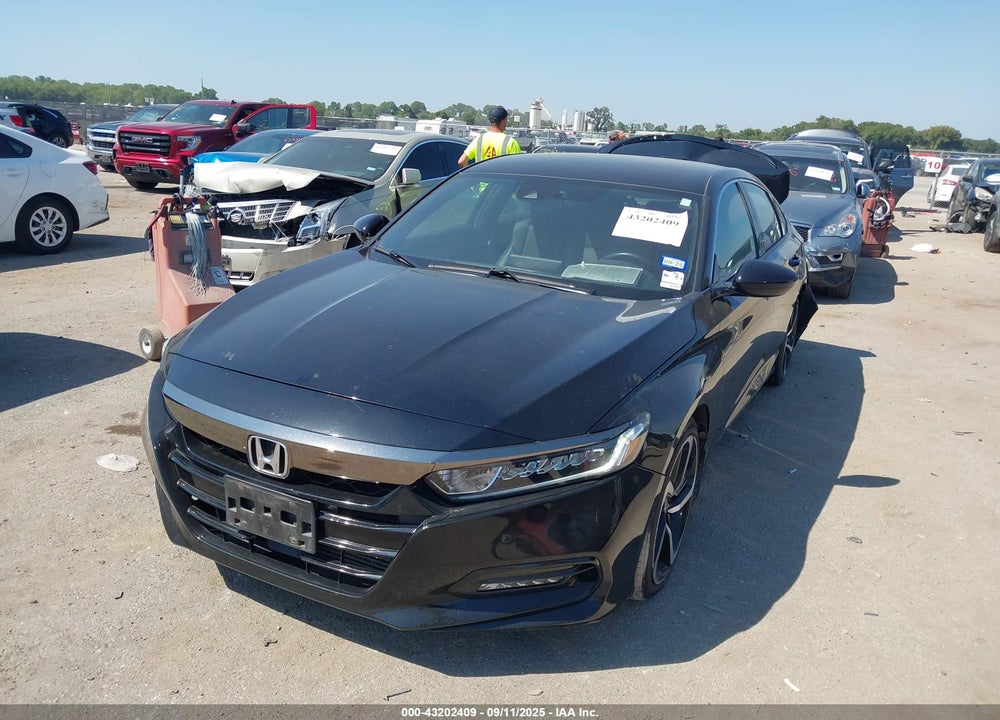 2018 HONDA ACCORD VIN: 1HGCV1F38JA250282
