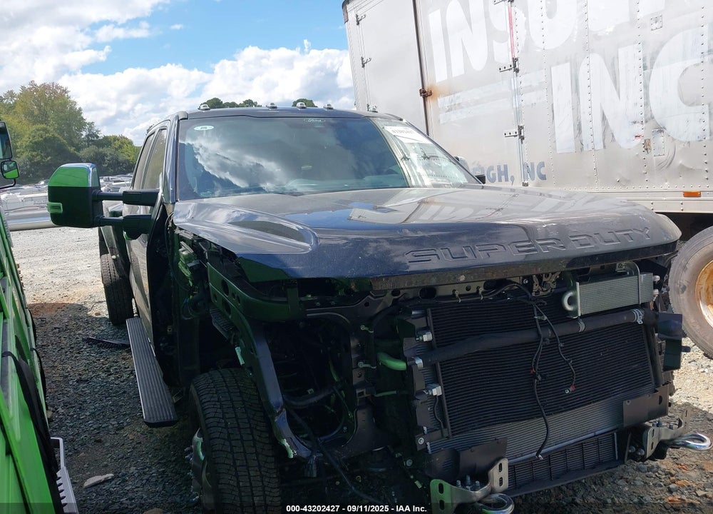 2024 FORD F-350 LARIAT VIN: 1FT8W3DM7REE62913