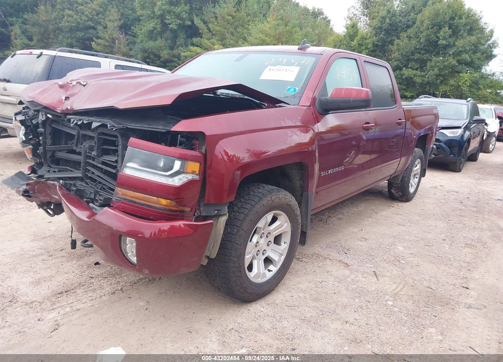2017 CHEVROLET SILVERADO 1500 2LT VIN: 3GCUKREC7HG111459