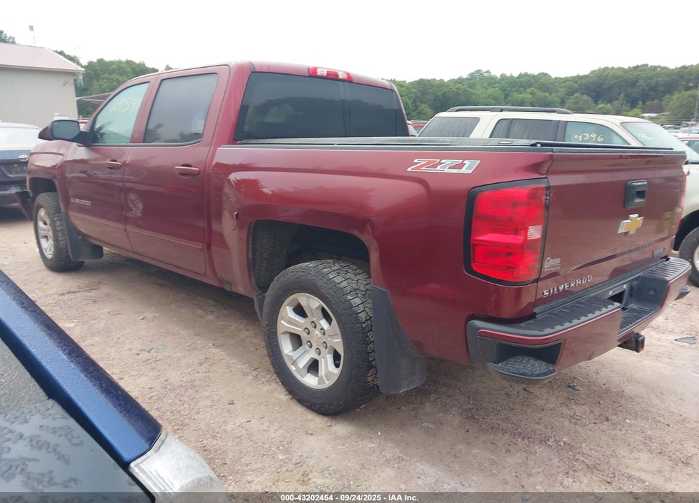 2017 CHEVROLET SILVERADO 1500 2LT VIN: 3GCUKREC7HG111459