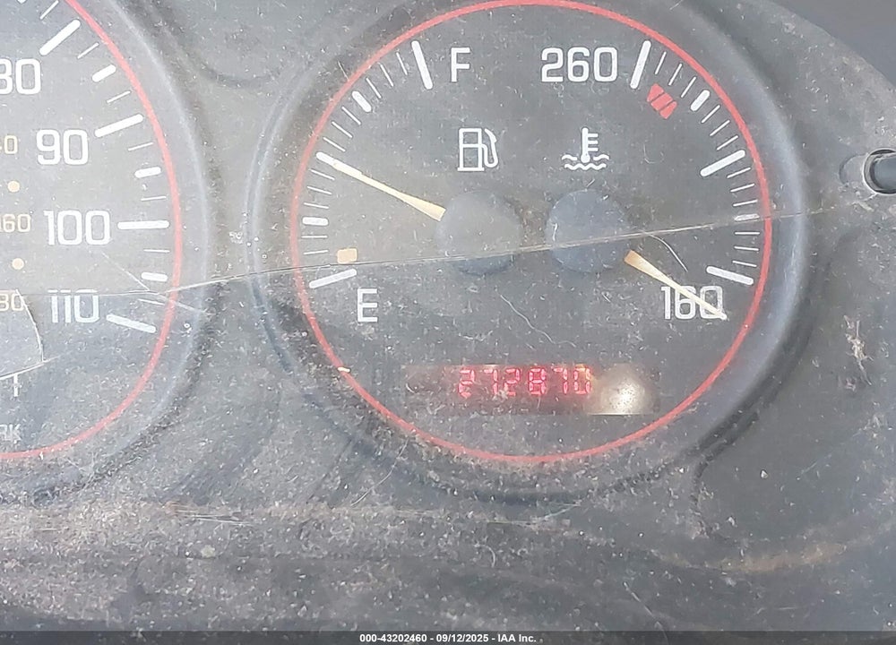 2001 PONTIAC MONTANA V16 W/1SV OR 1SX PKG. VIN: 1GMDU23E61D117743