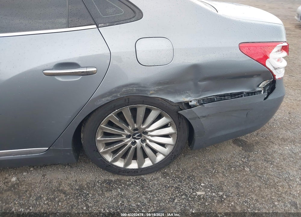 2014 HYUNDAI EQUUS VIN: KMHGH4JH5EU085903