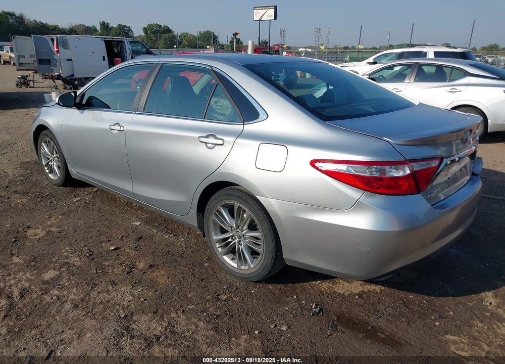 2015 TOYOTA CAMRY SE VIN: 4T1BF1FK9FU024493