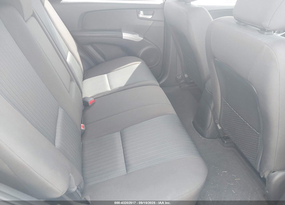 2010 KIA SPORTAGE VIN: KNDKGCA38A7710898