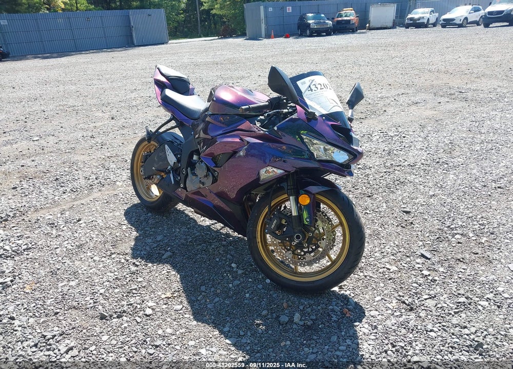 2021 KAWASAKI ZX636 VIN: JKBZXJH15MA009806