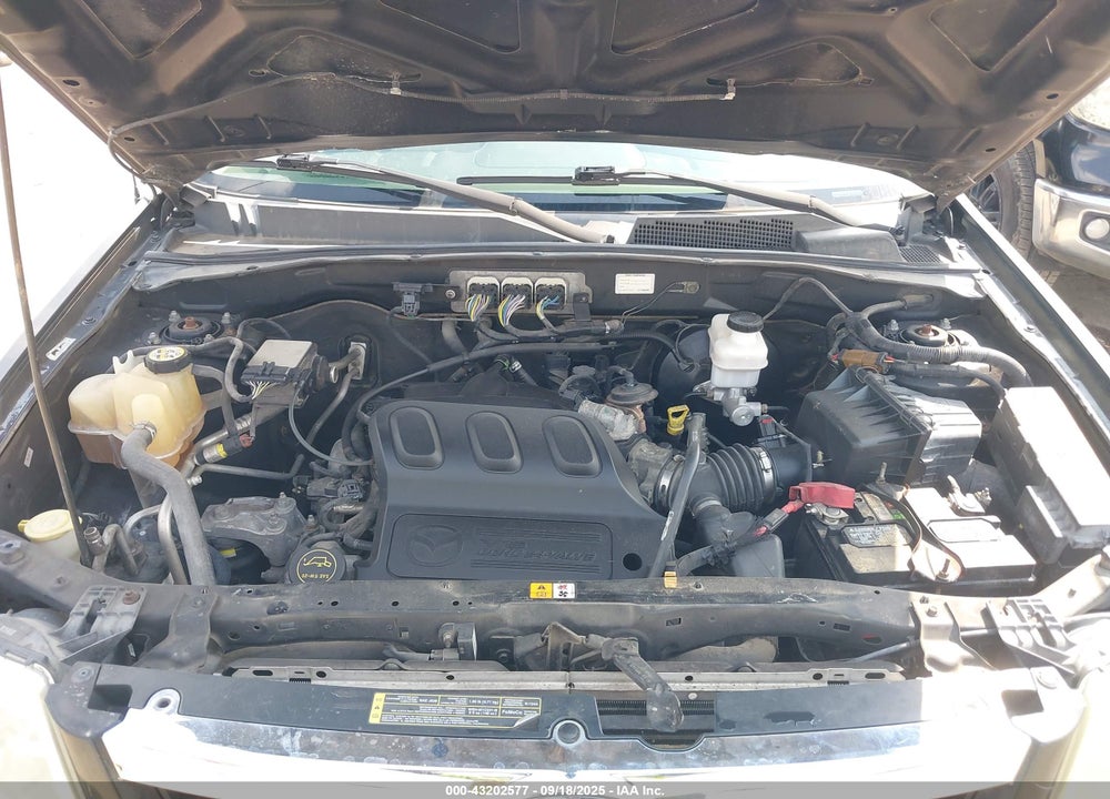 2008 MAZDA TRIBUTE S TOURING VIN: 4F2CZ96168KM01947
