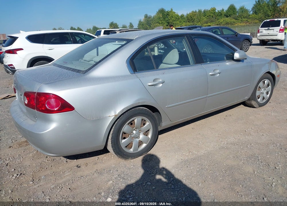 2007 KIA OPTIMA LX VIN: KNAGE123275140624