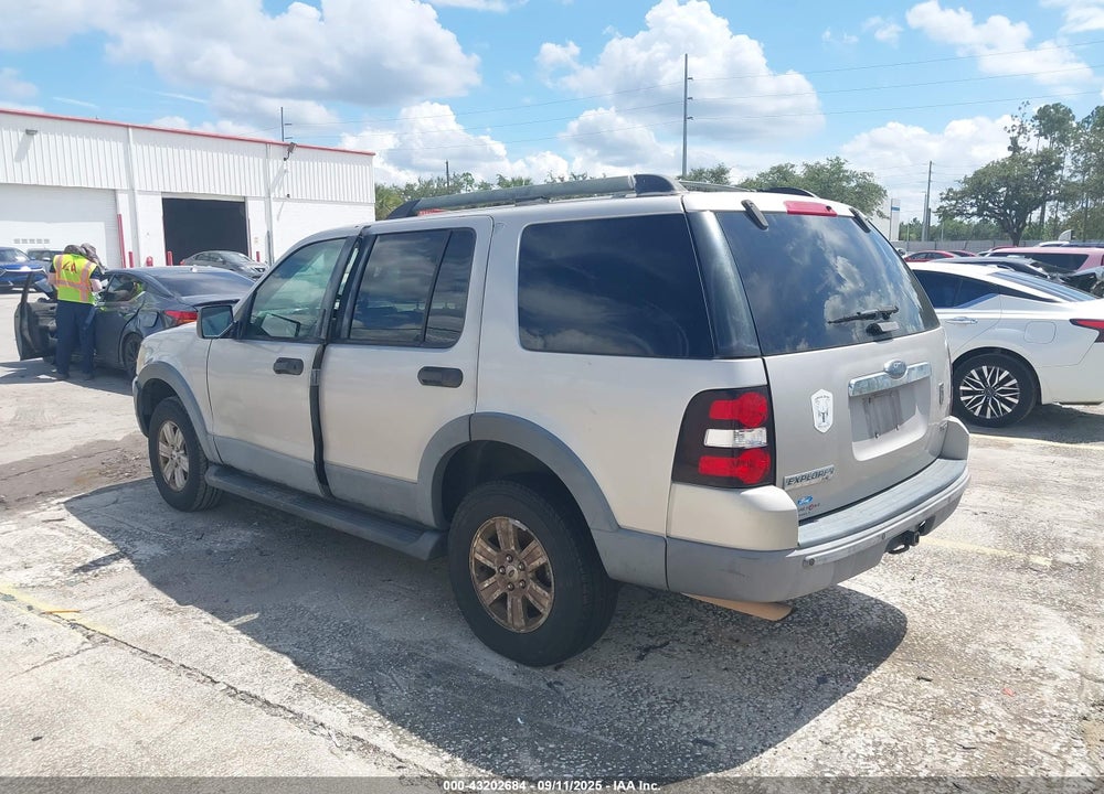 2006 FORD EXPLORER XLT VIN: 1FMEU63E16UB26224