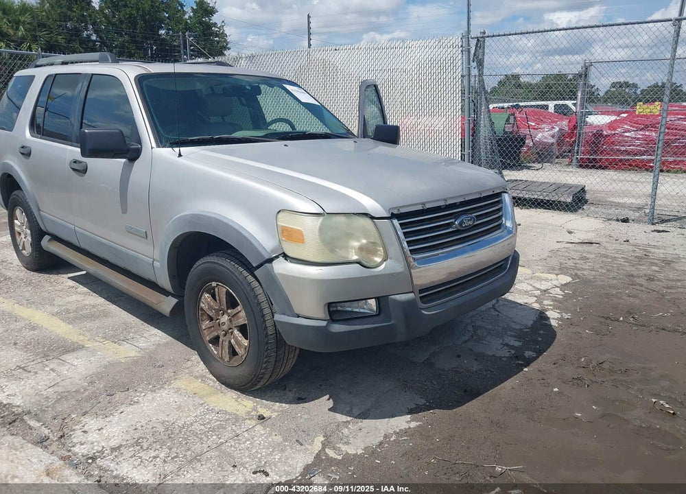 2006 FORD EXPLORER XLT VIN: 1FMEU63E16UB26224