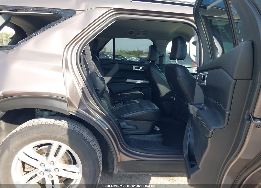 2021 FORD EXPLORER VIN: 1FMSK8DH8MGB61769