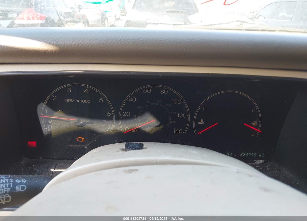 2004 LINCOLN NAVIGATOR VIN: 5LMFU27R04LJ29528