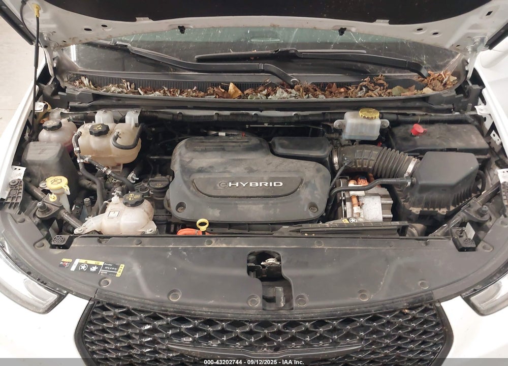 2022 CHRYSLER PACIFICA HYBRID LIMITED VIN: 2C4RC1S77NR130000