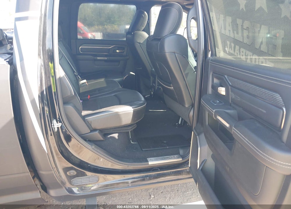 2020 RAM 2500 LIMITED 4X4 6'4 BOX VIN: 3C6UR5SJ2LG279310
